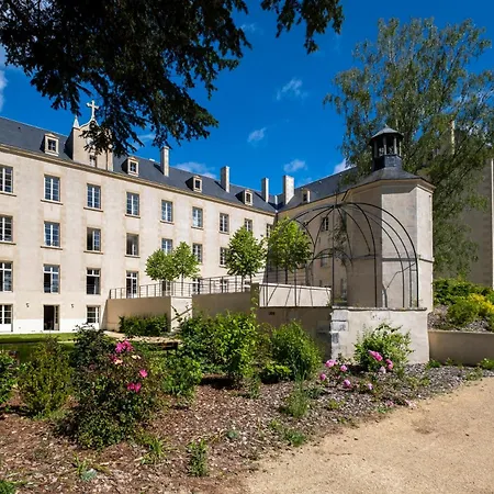 De Apartament *